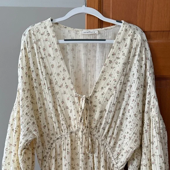 Neuflora Port Augusta Rose Floral dress (2023) LIKE NEW - Picture 5 of 5